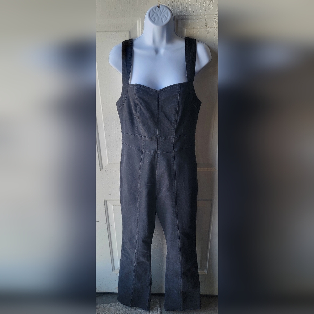 We The Free Denim Jumpsuit Overalls Size M/L - Picture 6 of 7